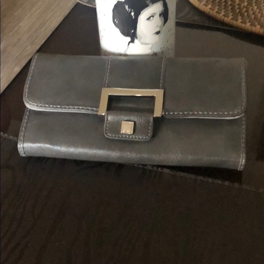 Liz Clairborne wallet